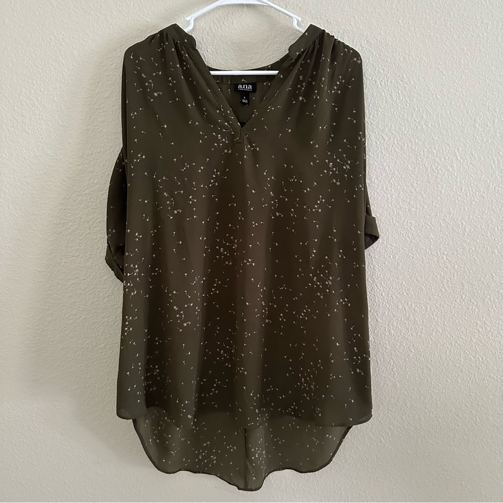 a.n.a Green Dandelion Print Tunic Blouse